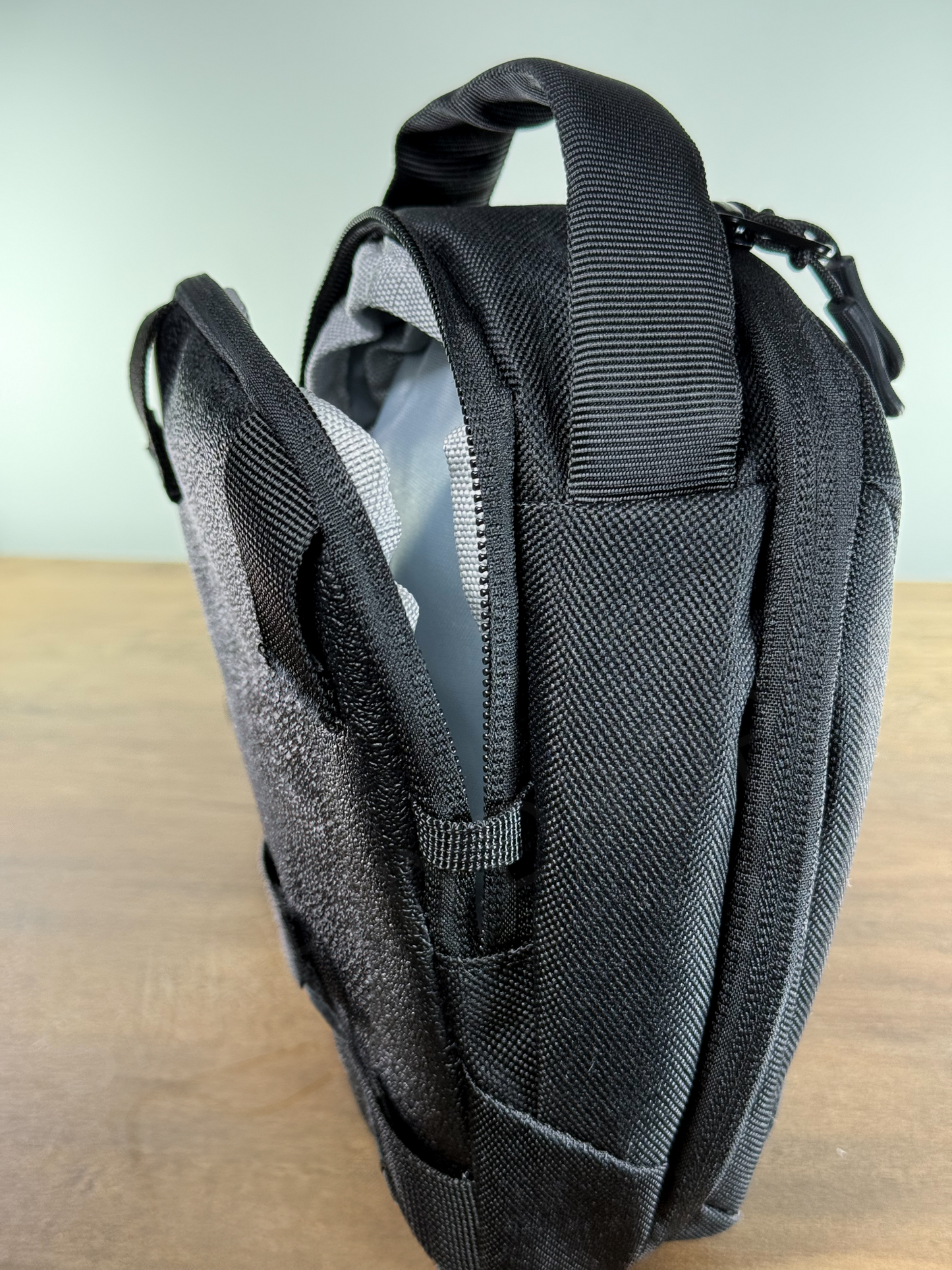 SnapHydroPRO® Crossbody